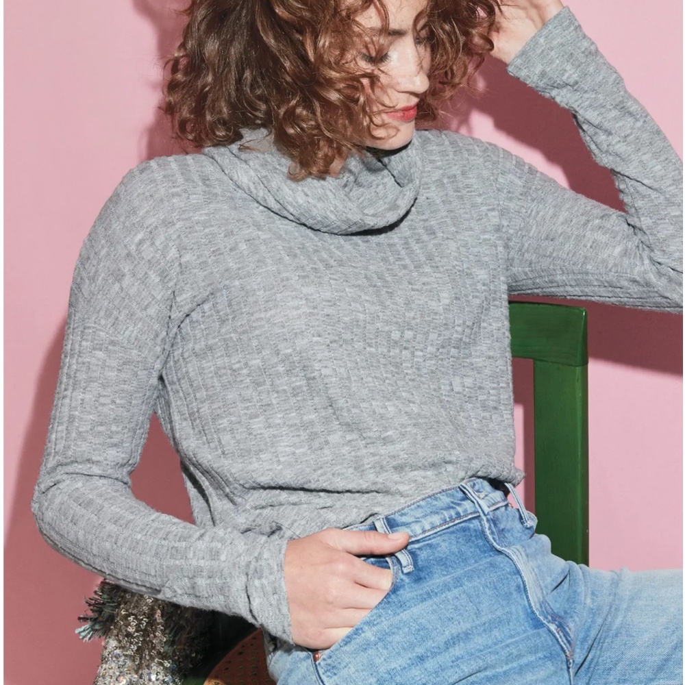 BP Ribbed Grey Slouchy Turtleneck Sweater - Picture 1 of 9